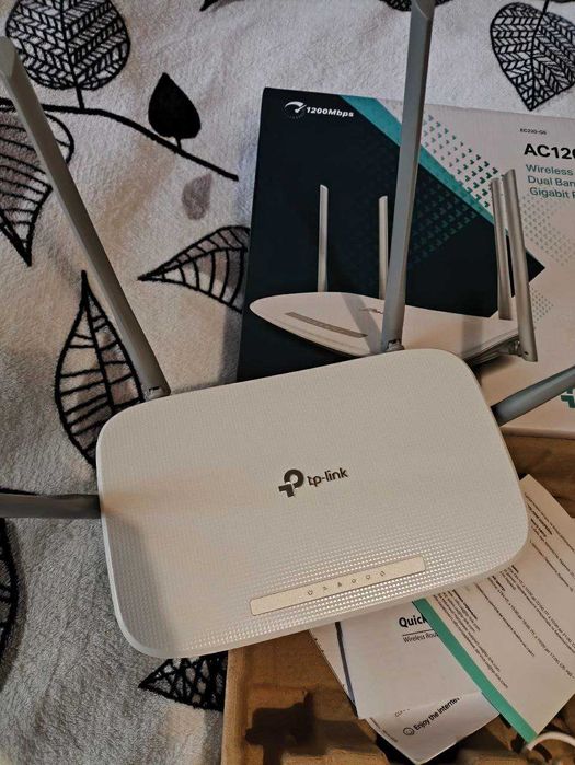 Роутер Wi-Fi маршрутизатор TP-Link EC220-G5 Гигабитный