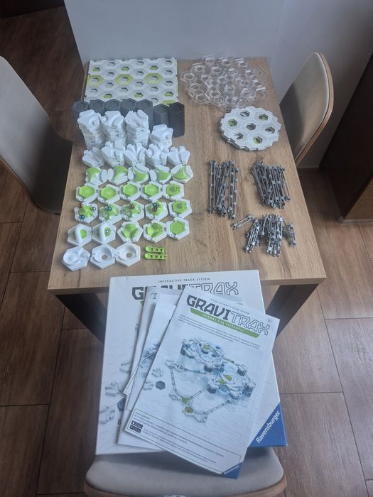 Gravitrax zestaw startowy i uzupelniający