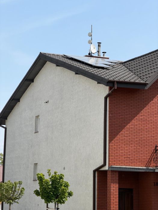 Dom jednorodznny z lokalem użytkowym centrum