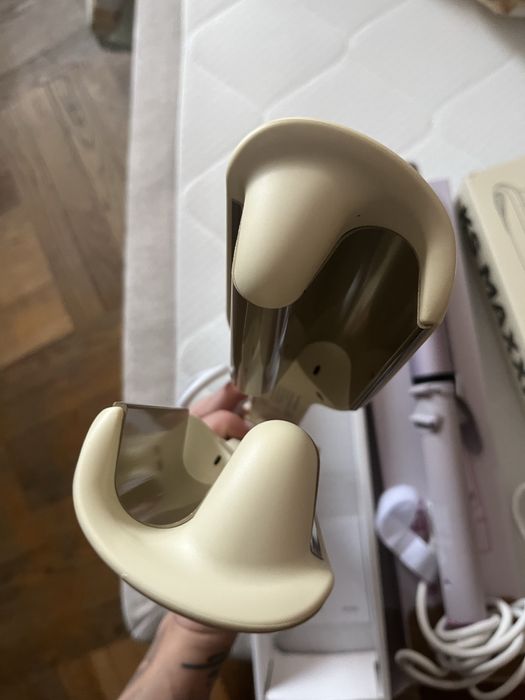 Дві плойки для кучерявого волосся