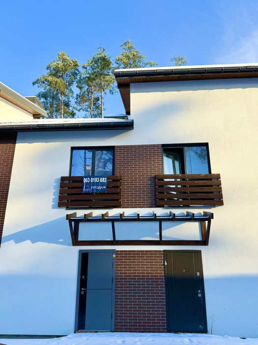 Таунхаус з каміном! КМ Лісове! Мінімальне оформлення!