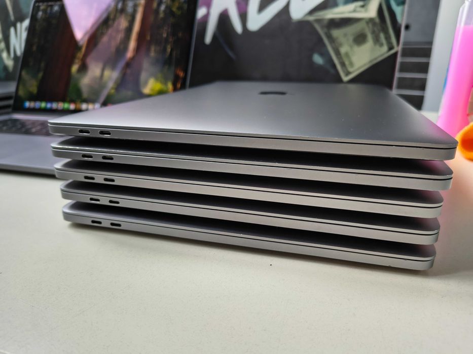 Акція Apple MacBook pro A2141 (Core i7-9750H/32Gb-DDR4-500Gb-SSD)