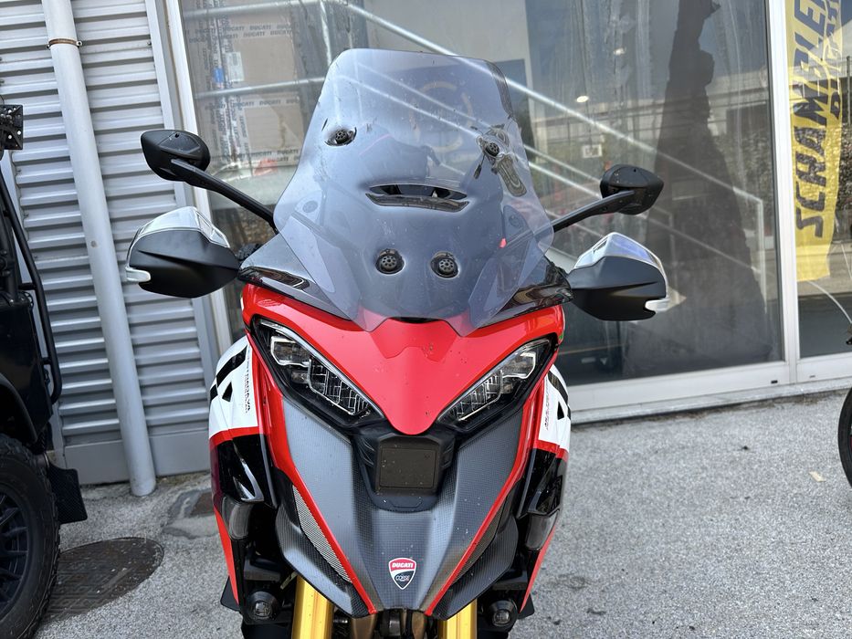 Ducati Multistrada V4 Pikes Peak full  linha completa Akrapovic