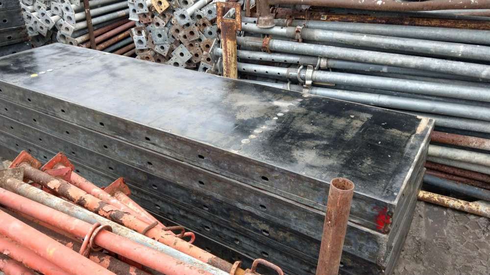 Szalunki scienne RASTO Huennebeck