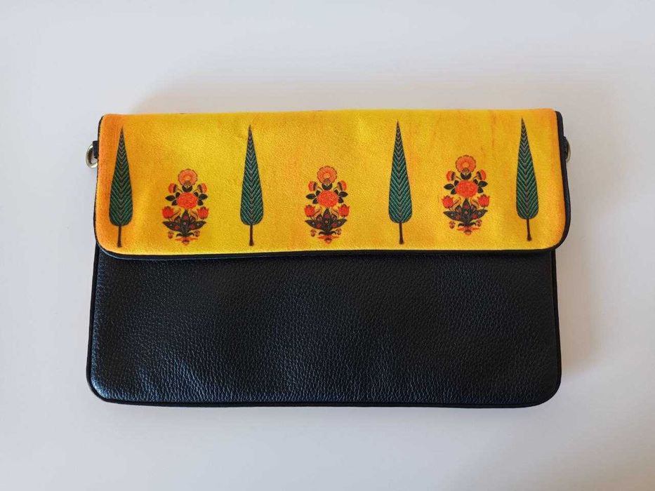 Bolsa Tradicional com Padrão Étnico Persa