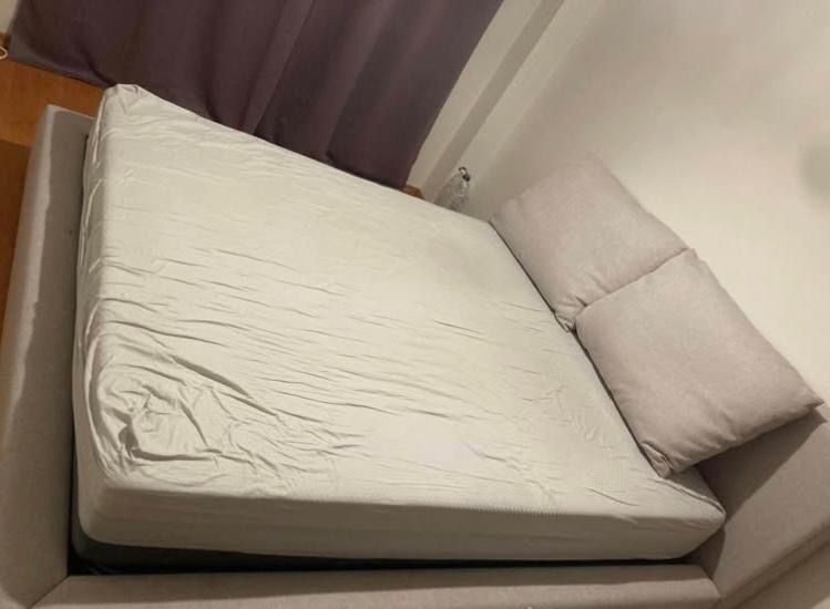 Cama de casal Linho + colchao emma