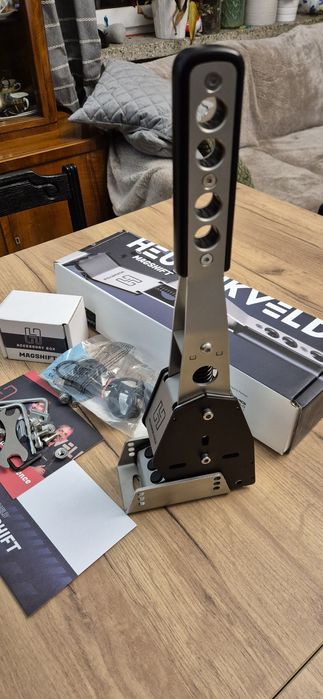 Skrzynia biegów sekwencyjna Heusinkveld Magshift  Shifter. Simracing.