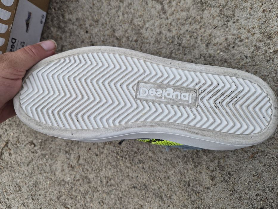Tenis com ganga Desigual