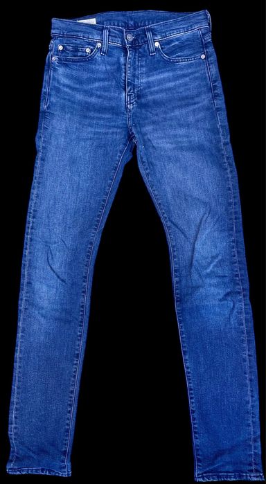 três calças levi’s, estado muito bom