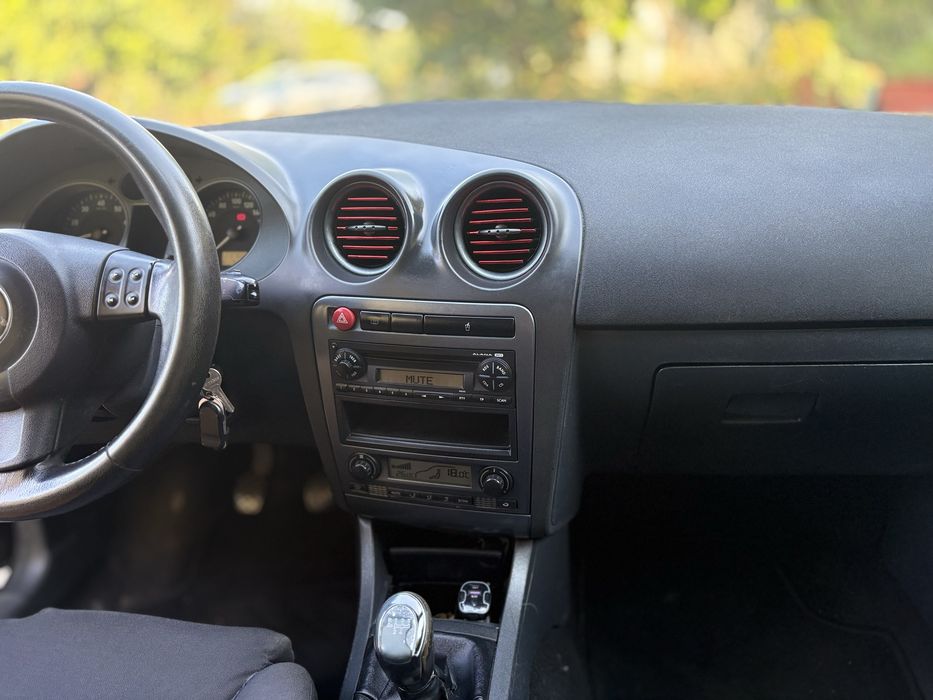 SEAT Ibiza — fotografia 9
