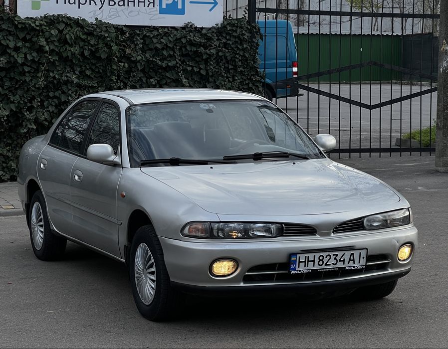 Mitsubishi Galant 7 1993 2.0 бенз на автомате переоформление