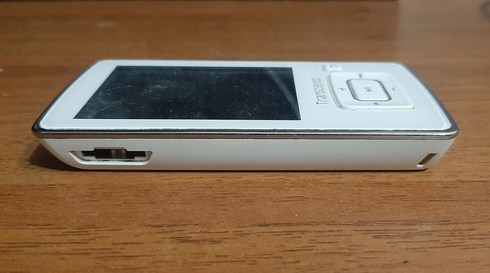 Mp3 плеер Transcend MP870 8 Gb