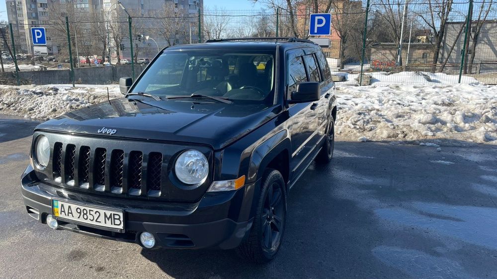 Продам автомобіль jeep patriot 2014 року 4/4