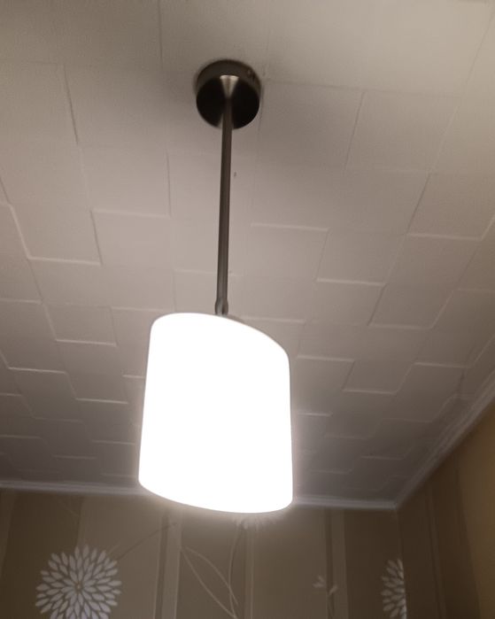 Lampa sufitowa x