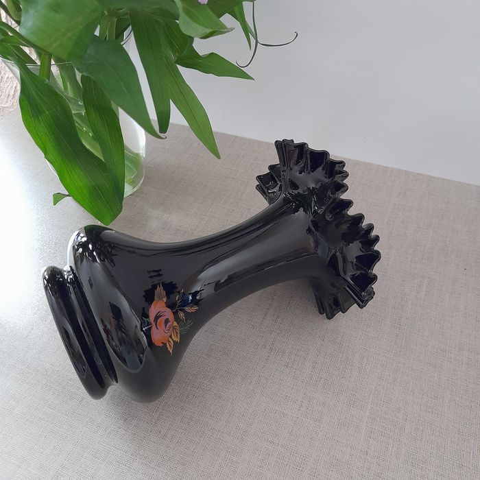 Wazon Bohemia czarne szkło