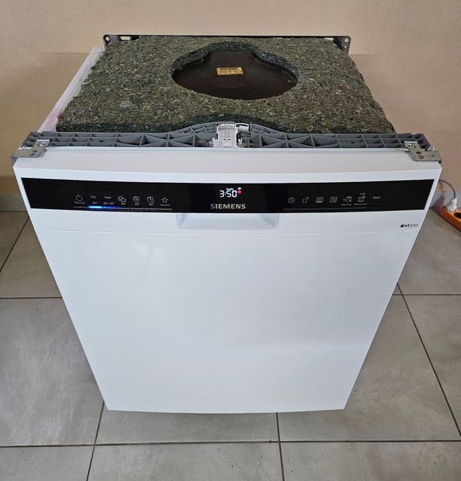 Посудомийна машина Siemens IQ300 WiFi