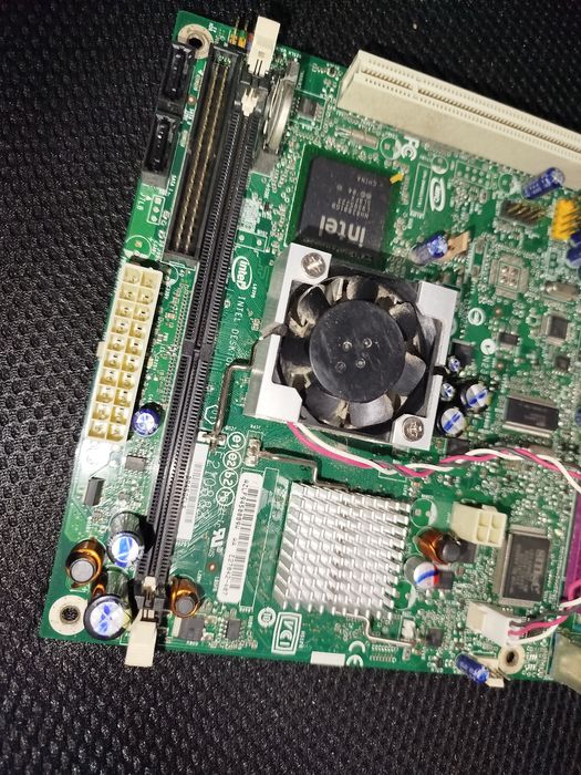 Motherboard Intel E210882 com processador incluído - para computador