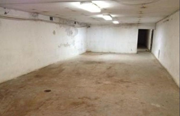 Продам підвальне приміщення частково з вікнами на Куренівці був хостел