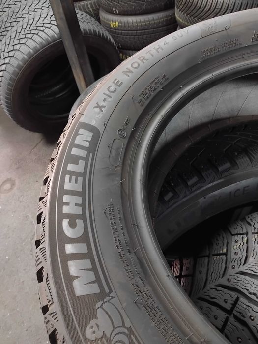 Шини бу 225/60 R17 Michelin X ICE North4 SUV Комплект Зима