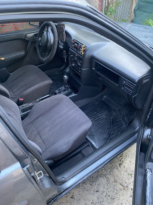 Продам Opel Vectra A
