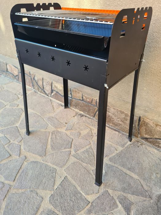 Продам мангал  для шашлика новий