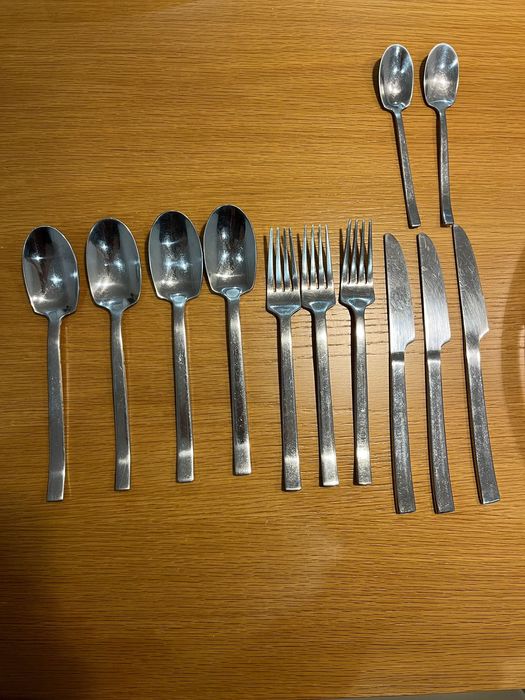 Utensílios de cozinha variados