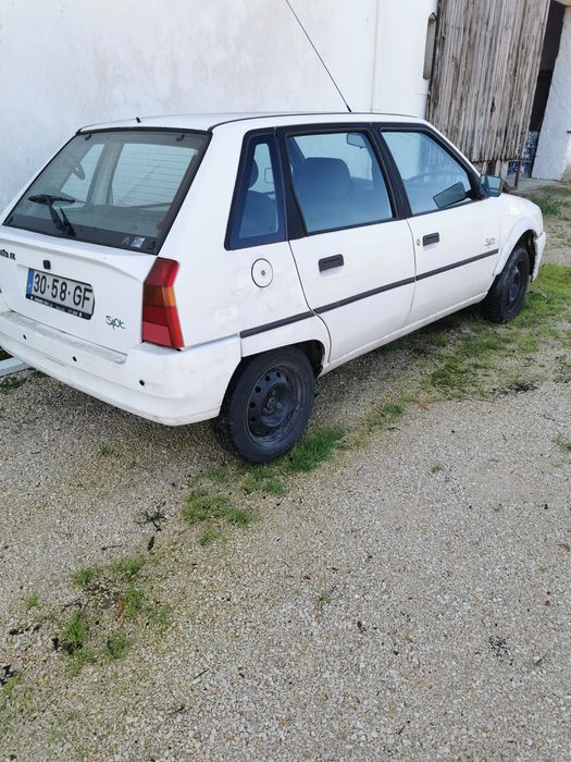 Carro Citroën AX