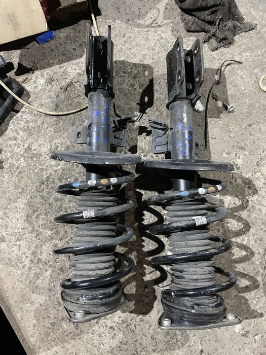 Citroen c4 Grand Picasso 2 2014- пружини взборі зі стойками підвіска