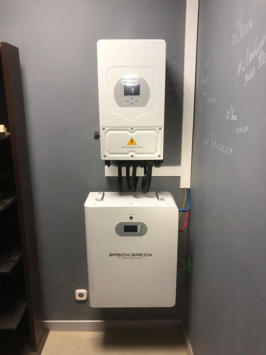 Інаертори Deye 5кВт, акумулятори