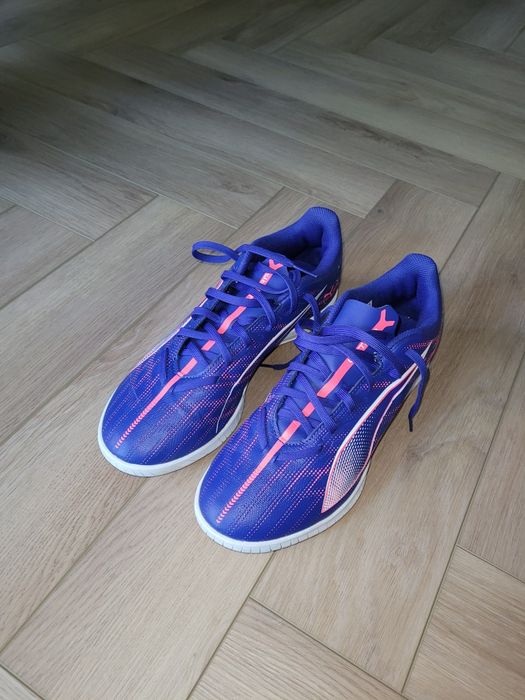 Buty piłkarskie Puma Ultra Play Turf rozmiar 41