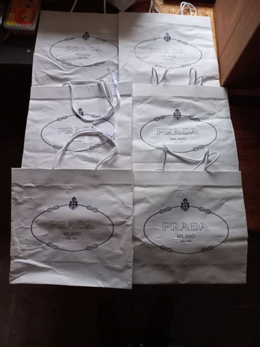 6 Sacos de papel da prada