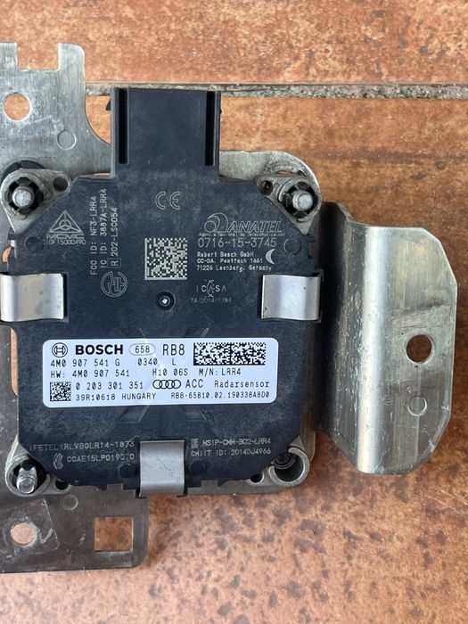 Радар дистронік AudiQ7, 4M