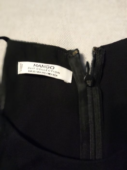 Damski czarny kombinezon mango