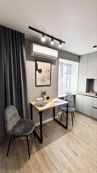 Подобова оренда в центрі. вул. Київська, 59