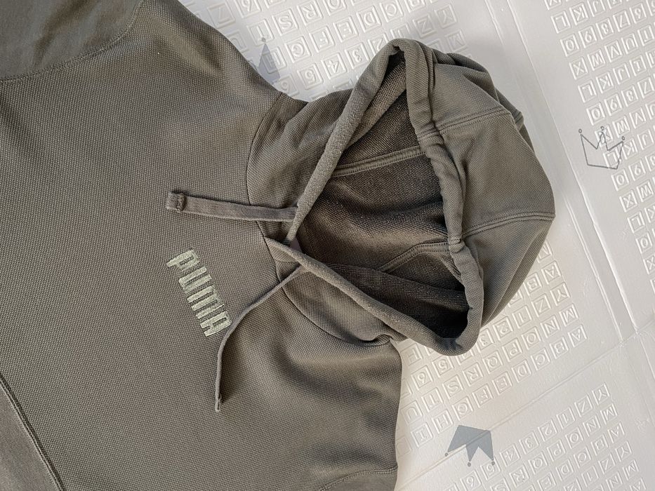 Продам світшот Puma розмір L
