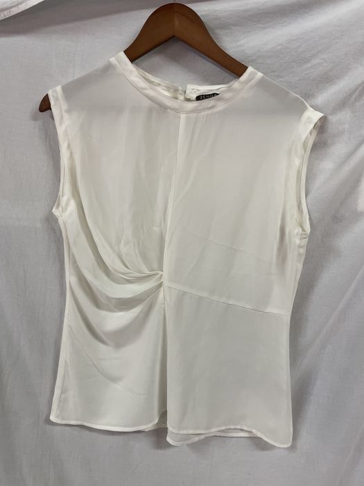 3 PEÇAS VESTIDO e CAMISAS  ZARA e ZENDRA