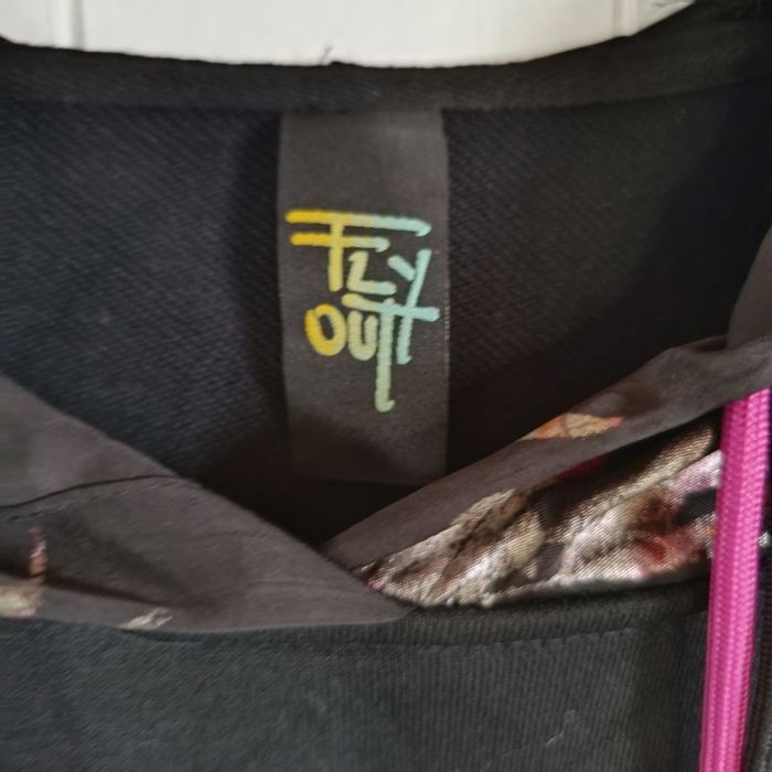 Vestido comprido em preto em algodão, da marca Fly. Veste do M ao XL