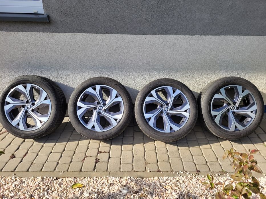 Felgi  5x114.3 z oponami