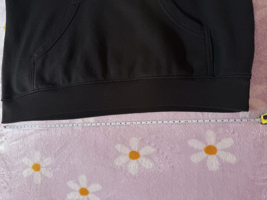 czarna bluza z kapturem H&M