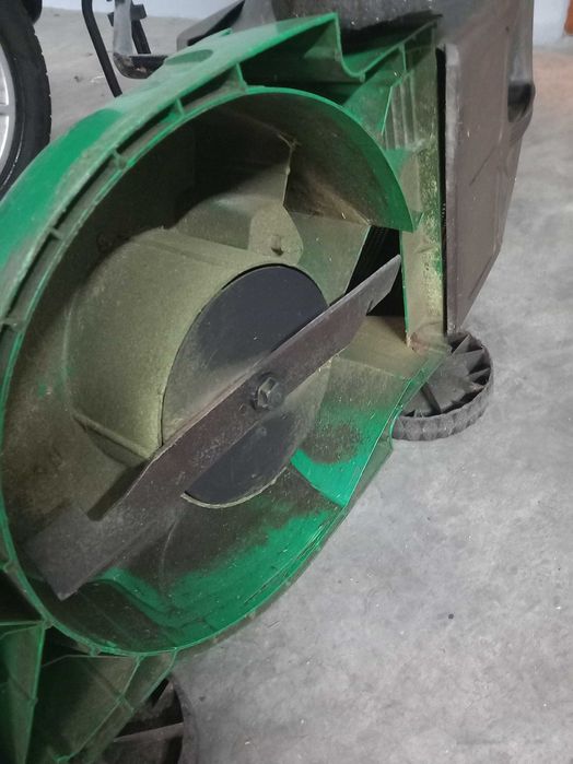 Corta relva eletrica