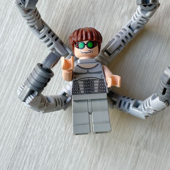 Lego Spider-Man 4857 Completo 2004 Doc Ock’s Fusion Lab