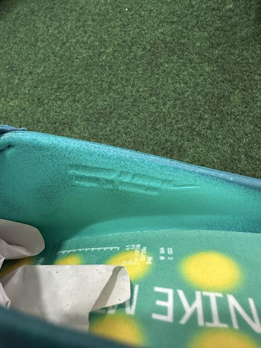 Nike Mind 001 Seal