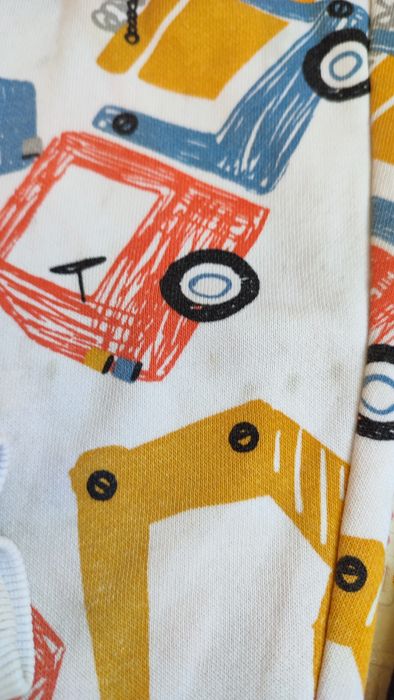 Продам пакет одягу штани на хлопчика костюм sinsay 86-92