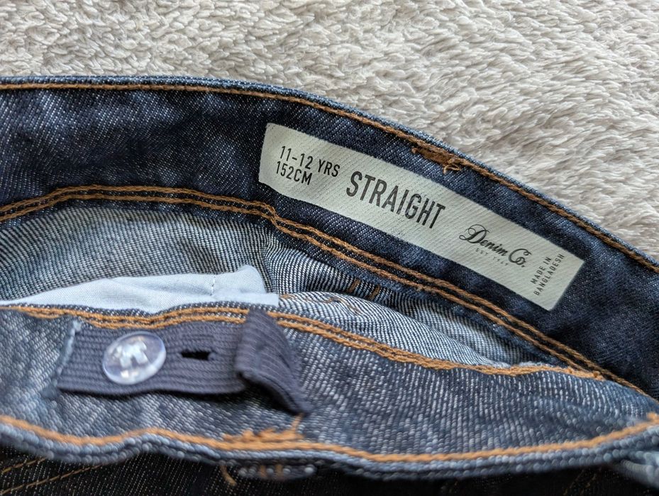 Granatowe spodnie jeansowe jeansy Denim Co. Straight 152 jak nowe
