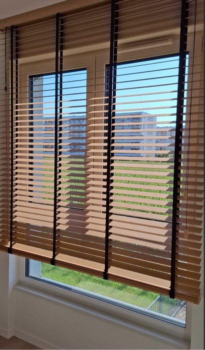 Żaluzje drewniane na wymiar