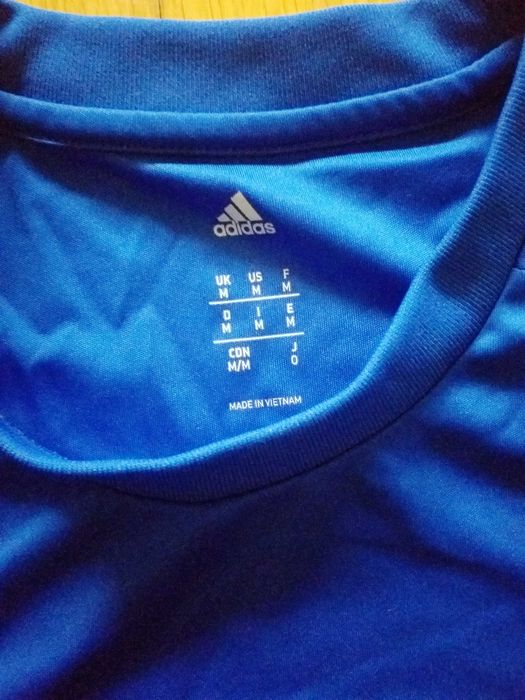 Camisola Adidas seleção Suécia/t-shirt e calções Adidas oficial FIFA