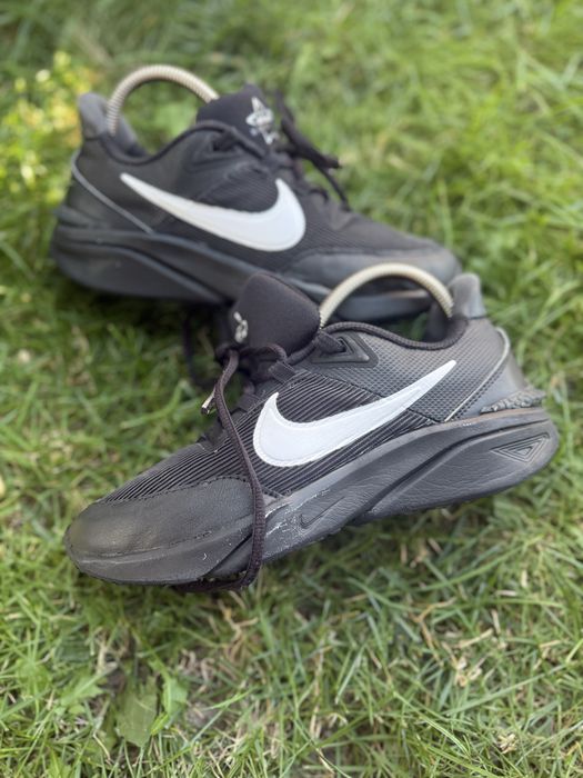 Кросівки Nike Star Runner жіночі, 37.5 розмір, оригінал, чорні
