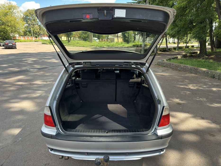 Продам Bmw 330D 3.0 дизель Акпп