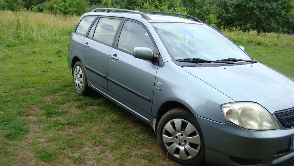 Toyota Corolla E12 2,0 D Kombi 2003 rok z ważnym PT i OC
