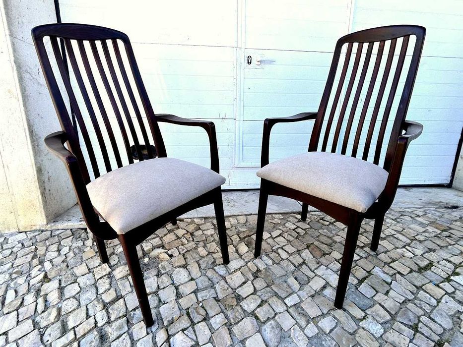 Cadeirão olaio vintage + 52,5comp x 52prof x 102alt.